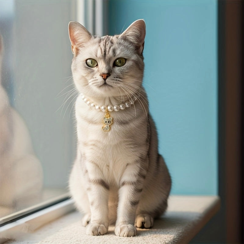 Adjustable Imitation Pearl Necklace with Cute Cat Charm