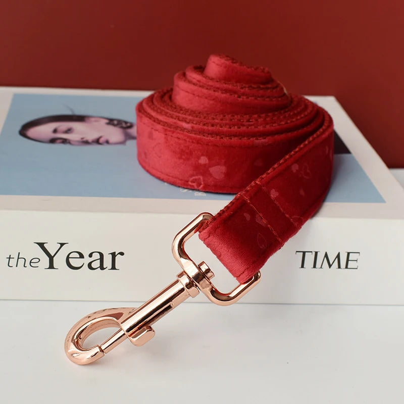 Customised Red Heart-shaped  Collar